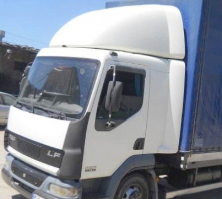 Un şofer de camion s-a electrocutat, la Sibioara